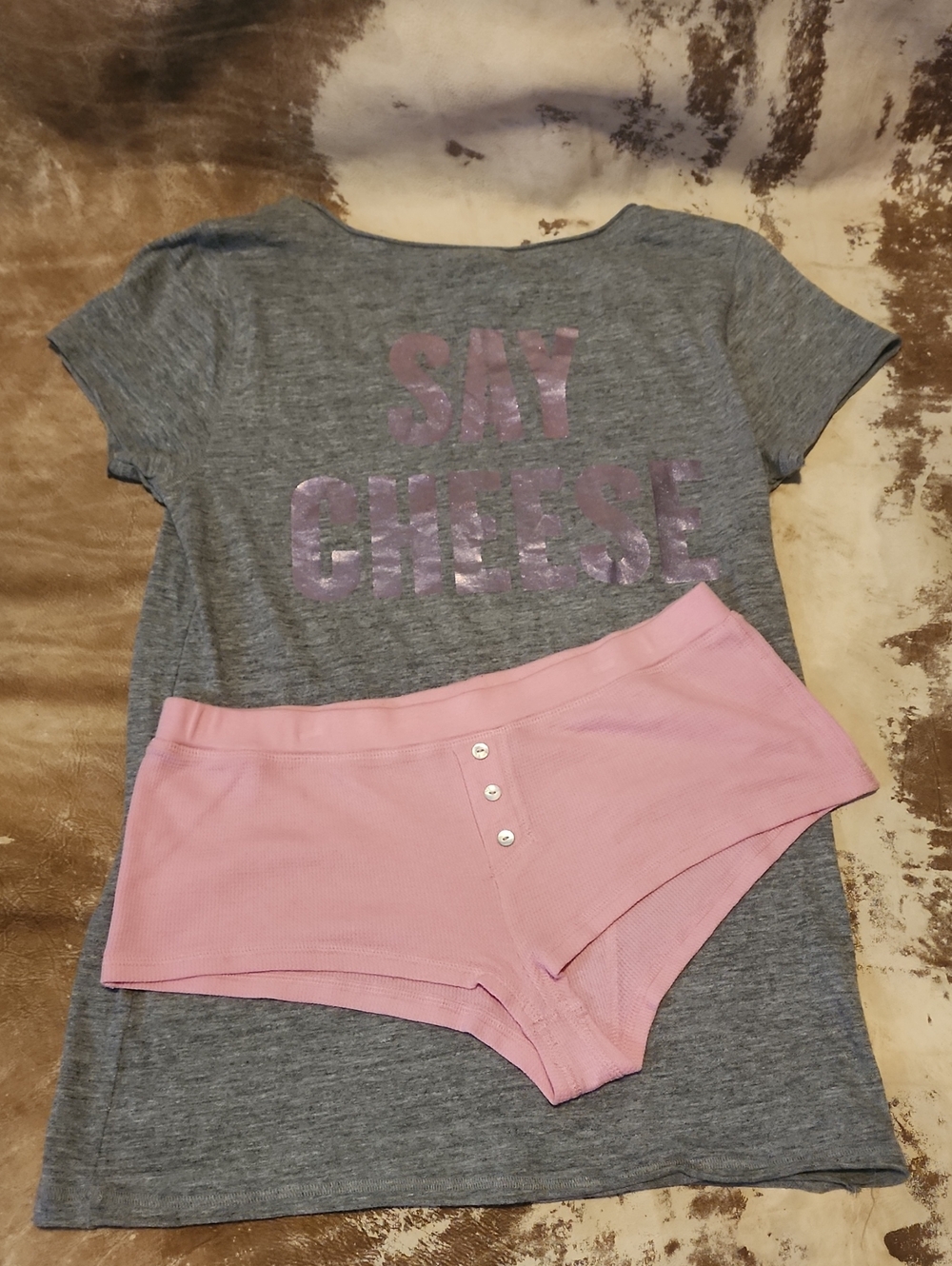 Pink VS Take My Photo Camera Tee and Thermal Boxer Breif Shorts. Top: M Short: S - Picture 3 of 4
